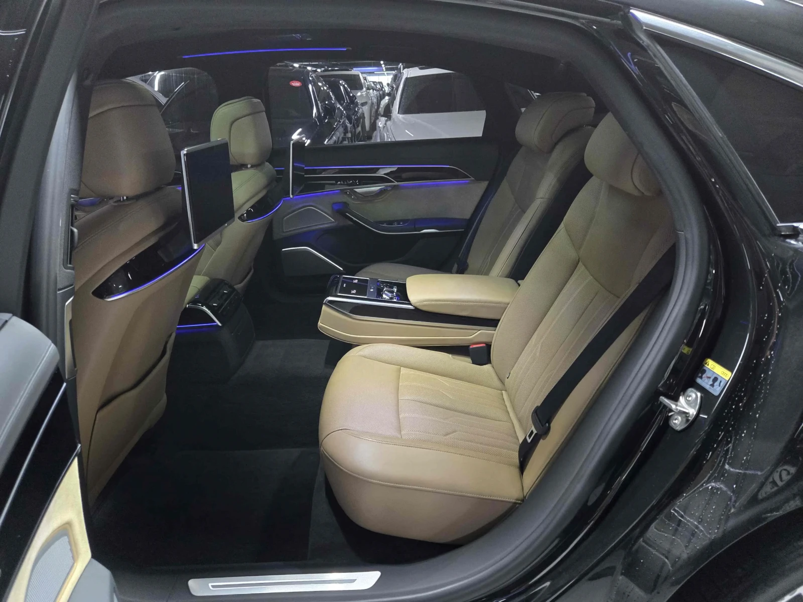Audi A8 L * 55 * TFSI | BANG OLUFSEN | DVD , снимка 14 - Автомобили и джипове - 55666376