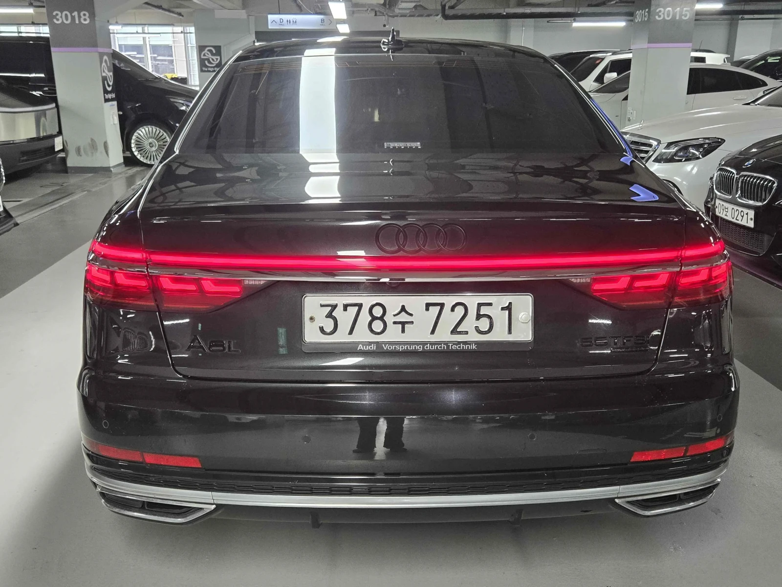 Audi A8 L * 55 * TFSI | BANG OLUFSEN | DVD , снимка 2 - Автомобили и джипове - 55666376