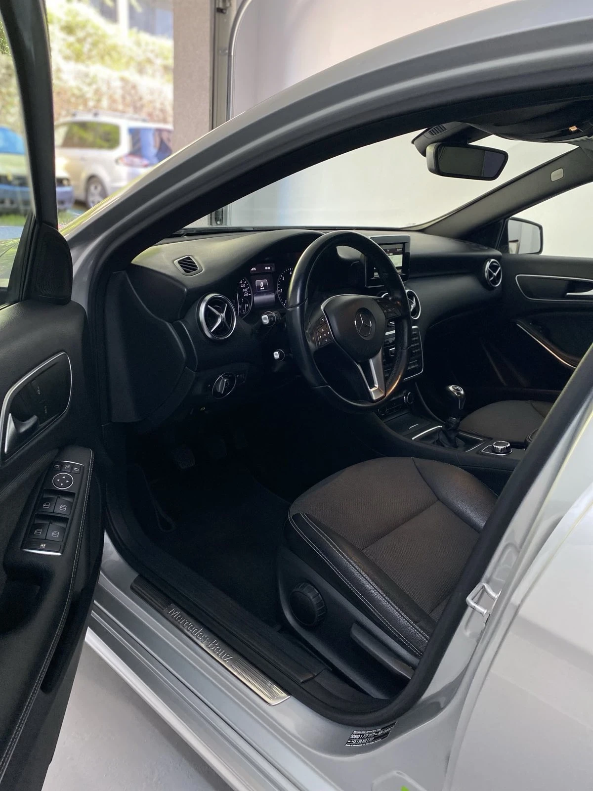 Mercedes-Benz A 160, снимка 6 - Автомобили и джипове - 55930849