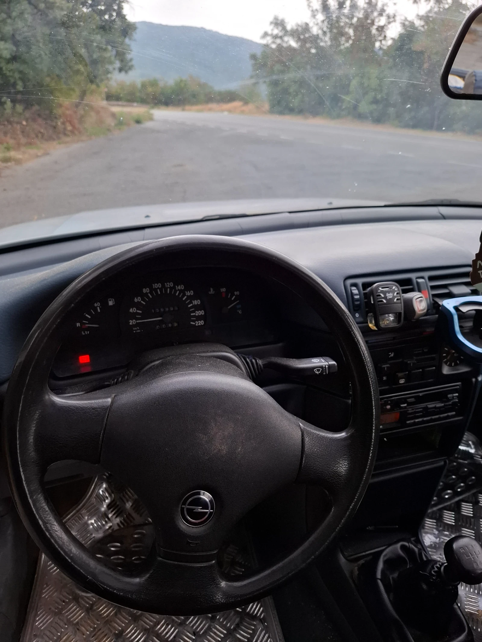 Opel Vectra 1.6, снимка 7 - Автомобили и джипове - 56271642