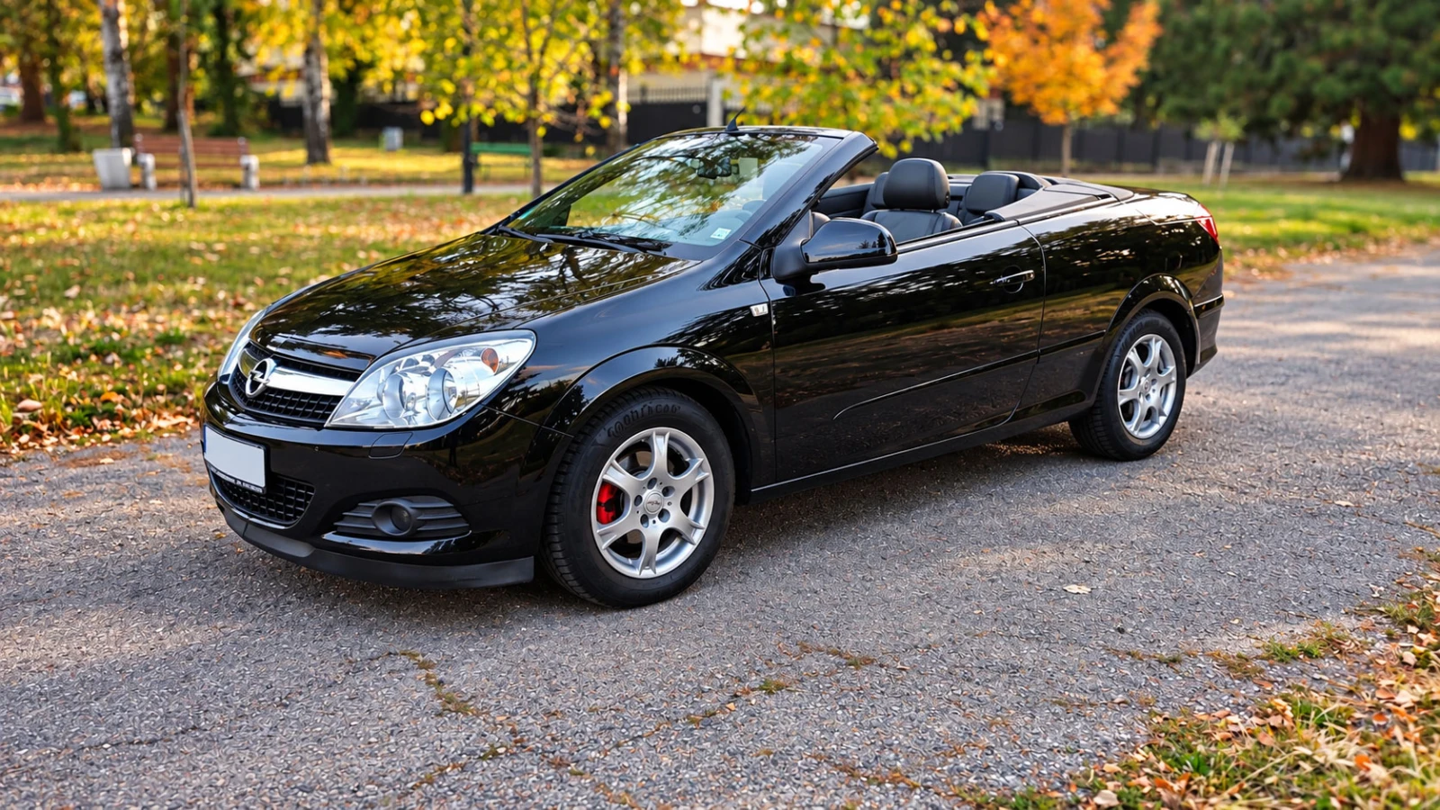 Opel Astra TwinTop 1.8 ГАЗ, снимка 2 - Автомобили и джипове - 56645565