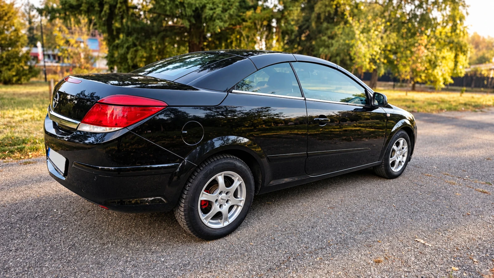 Opel Astra TwinTop 1.8 ГАЗ, снимка 8 - Автомобили и джипове - 56645565