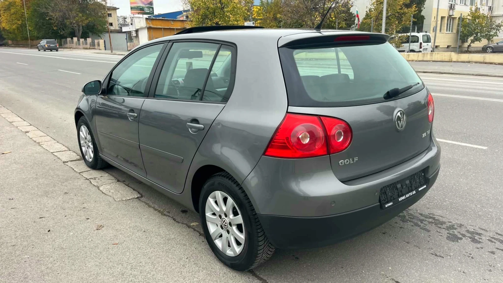 VW Golf 2.0TDI-8V  BMM, снимка 3 - Автомобили и джипове - 56738681