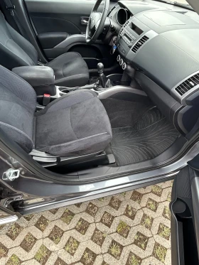 Mitsubishi Outlander 2.0, снимка 12