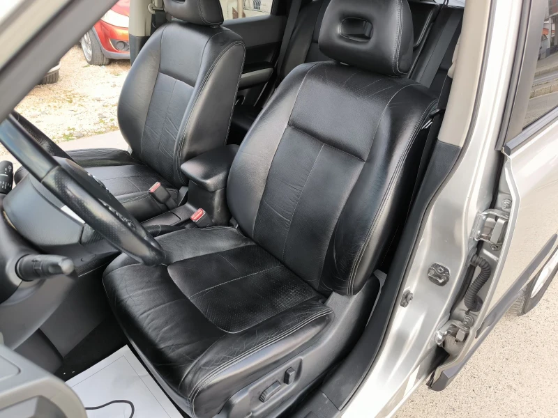 Nissan X-trail 2.5i AUTOMAT , снимка 14 - Автомобили и джипове - 47782457