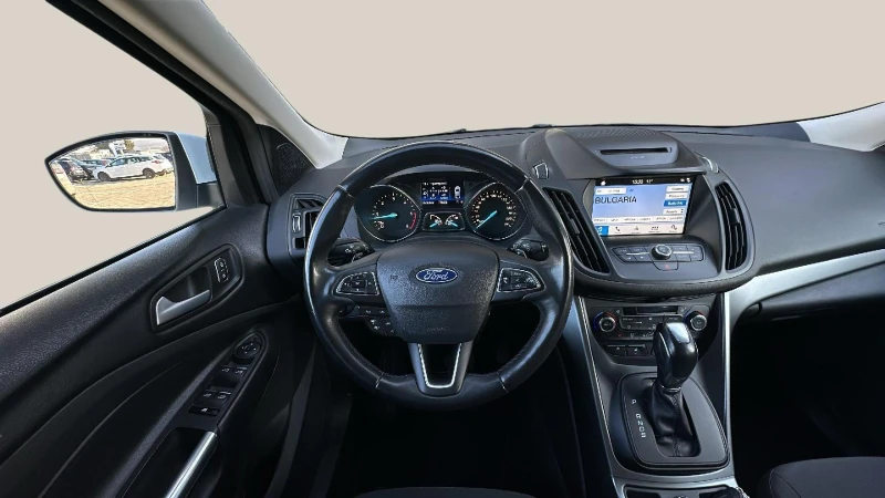 Ford Kuga 2.0 TDCi, снимка 11 - Автомобили и джипове - 49048573