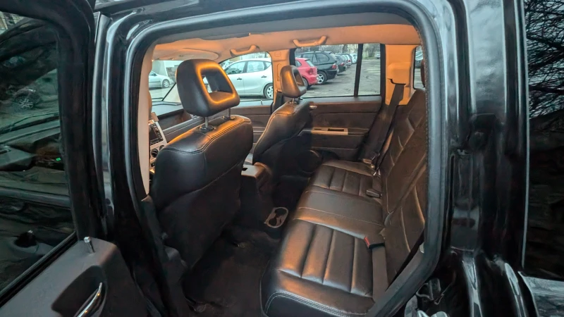 Jeep Compass 2.0 CDI - 4x4, снимка 5 - Автомобили и джипове - 52321193