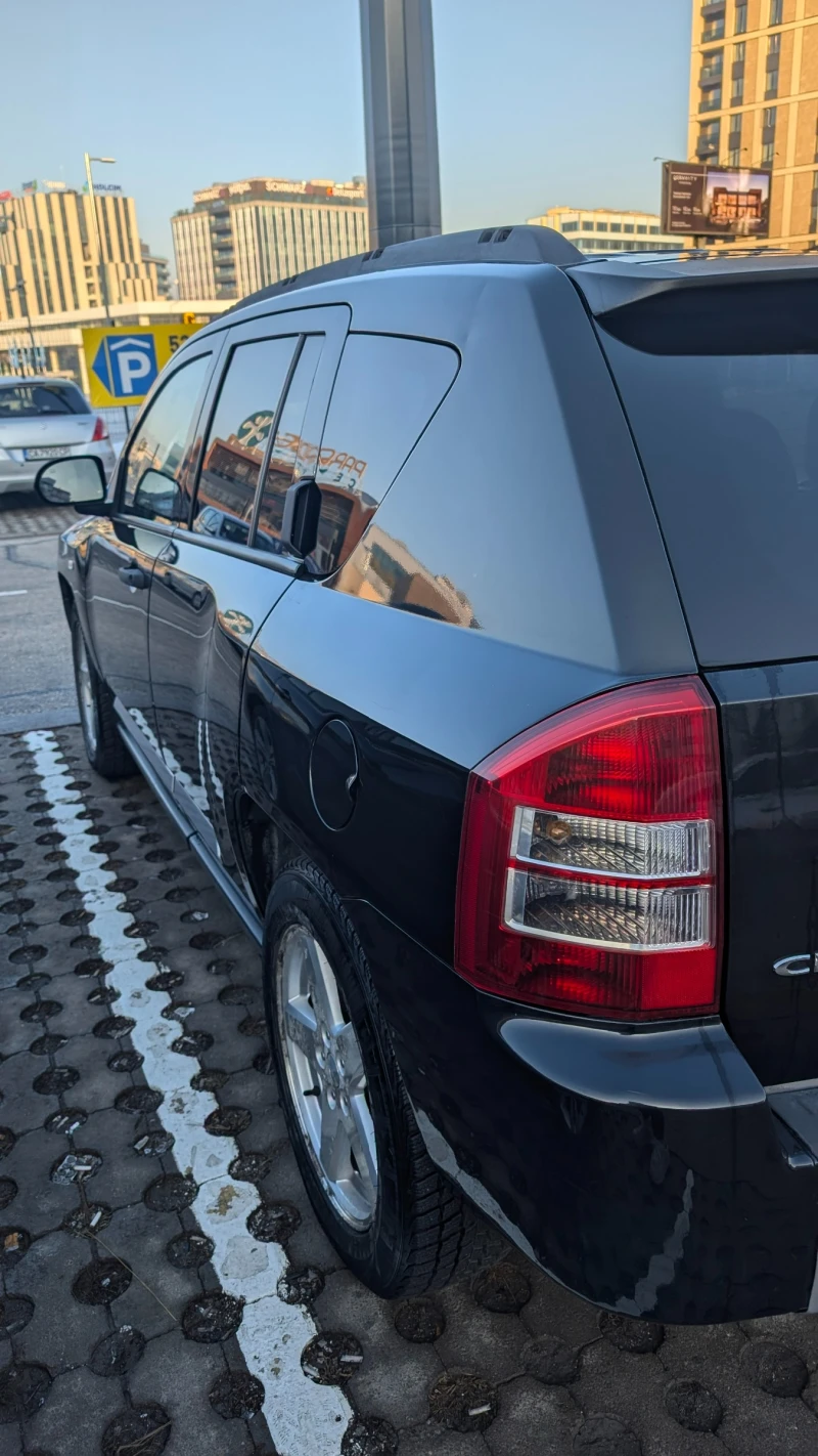 Jeep Compass 2.0 CDI - 4x4, снимка 7 - Автомобили и джипове - 52321193