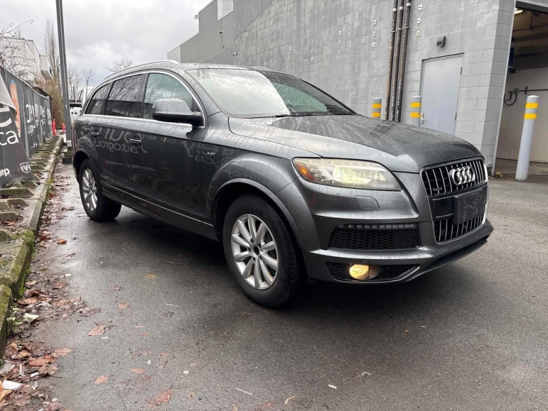 Audi Q7 * 3.0L Sport * CARFAX * ЦЕНА ДО БГ, снимка 3 - Автомобили и джипове - 53075003