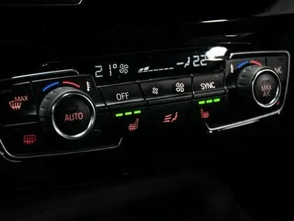 BMW X2 xDrive28i* КАМЕРА* КОЖА* ПОДГРЕВ* , снимка 17 - Автомобили и джипове - 55576786