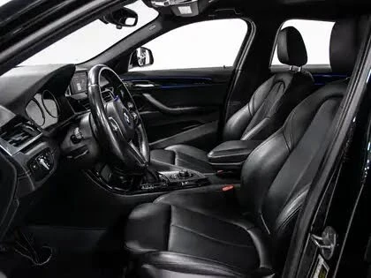 BMW X2 xDrive28i* КАМЕРА* КОЖА* ПОДГРЕВ* , снимка 9 - Автомобили и джипове - 55576786