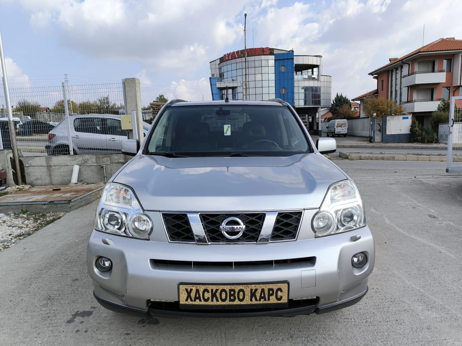 Nissan X-trail 2.5i AUTOMAT  - изображение 2