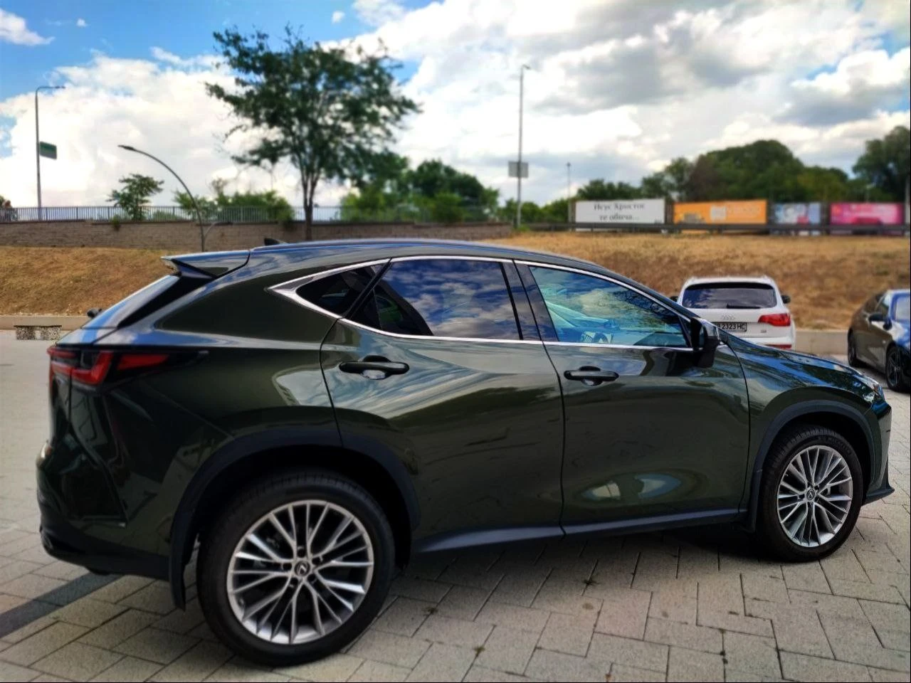 Lexus NX 350h  - изображение 5