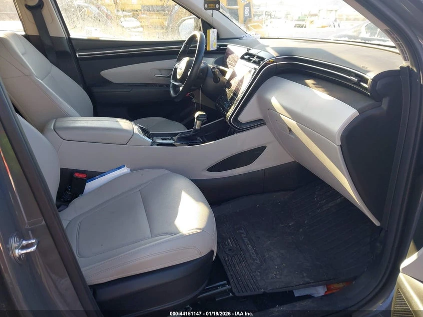 Hyundai Tucson 2.5L I-4 DI, DOHC, VVT, 187HP All Wheel Drive, снимка 5 - Автомобили и джипове - 53829085