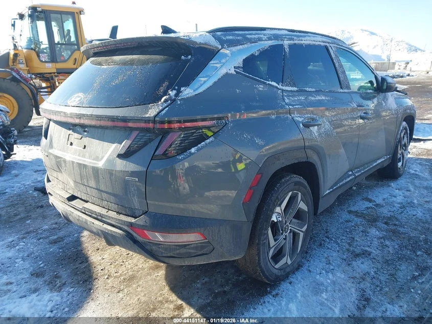 Hyundai Tucson 2.5L I-4 DI, DOHC, VVT, 187HP All Wheel Drive, снимка 4 - Автомобили и джипове - 53829085