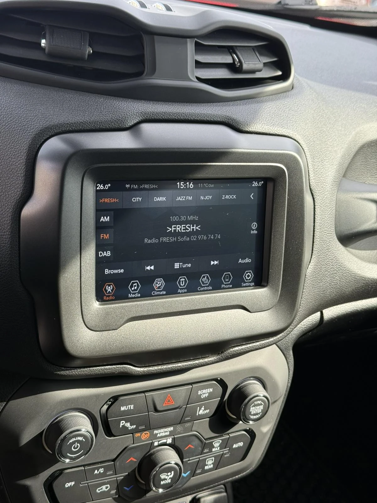 Jeep Renegade Limited, снимка 10 - Автомобили и джипове - 53833987