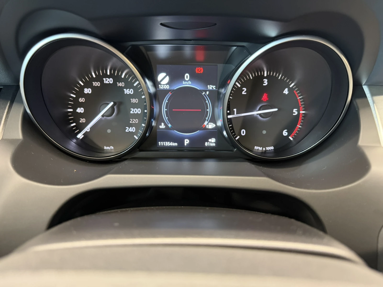 Land Rover Range Rover Evoque SE DYNAMIC AWD, снимка 12 - Автомобили и джипове - 54312386