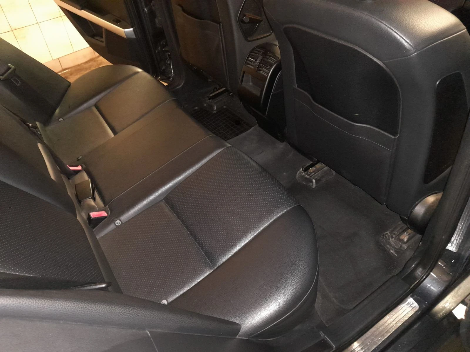 Mercedes-Benz GLK, снимка 10 - Автомобили и джипове - 54646064