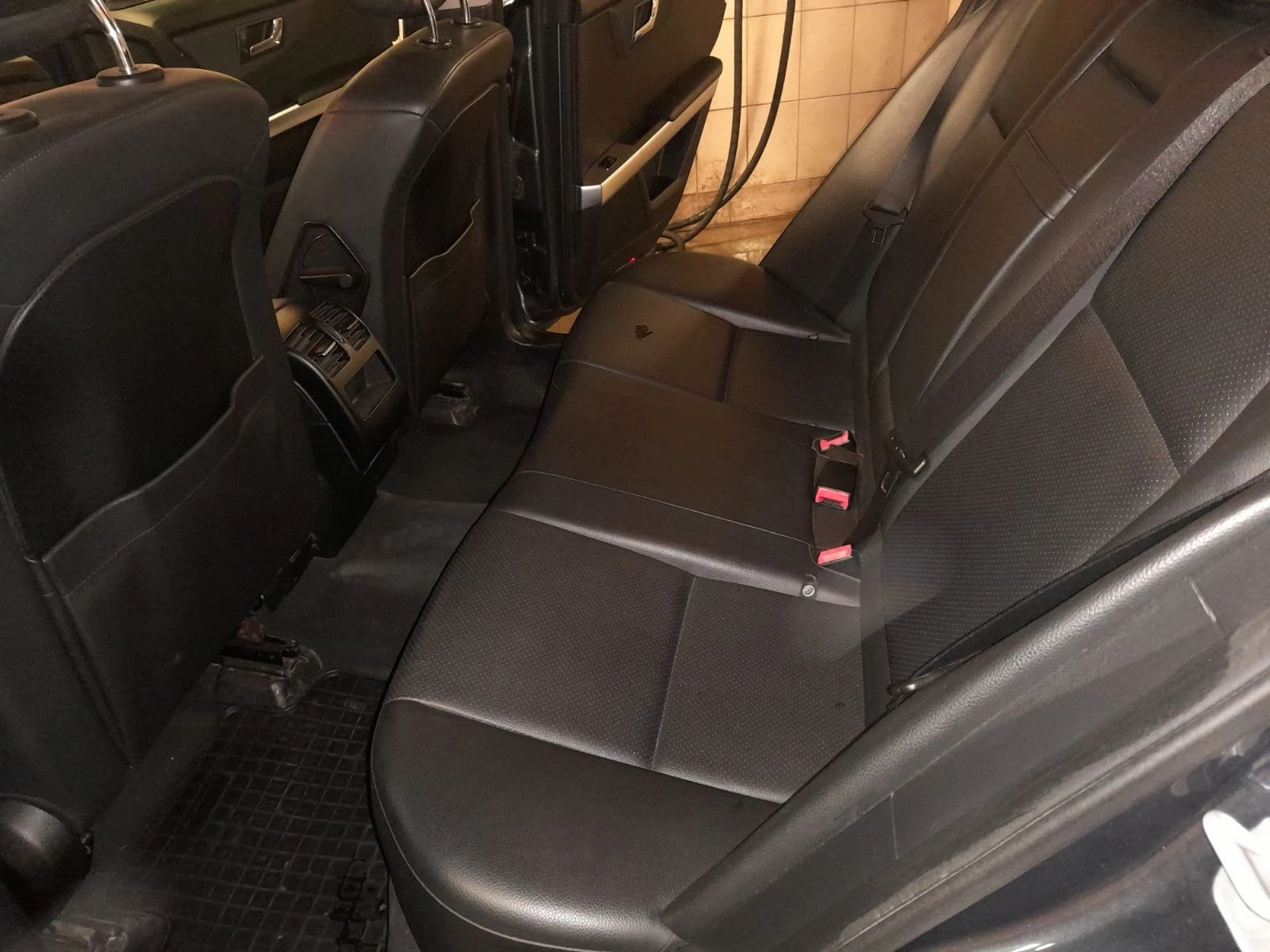 Mercedes-Benz GLK, снимка 11 - Автомобили и джипове - 54646064