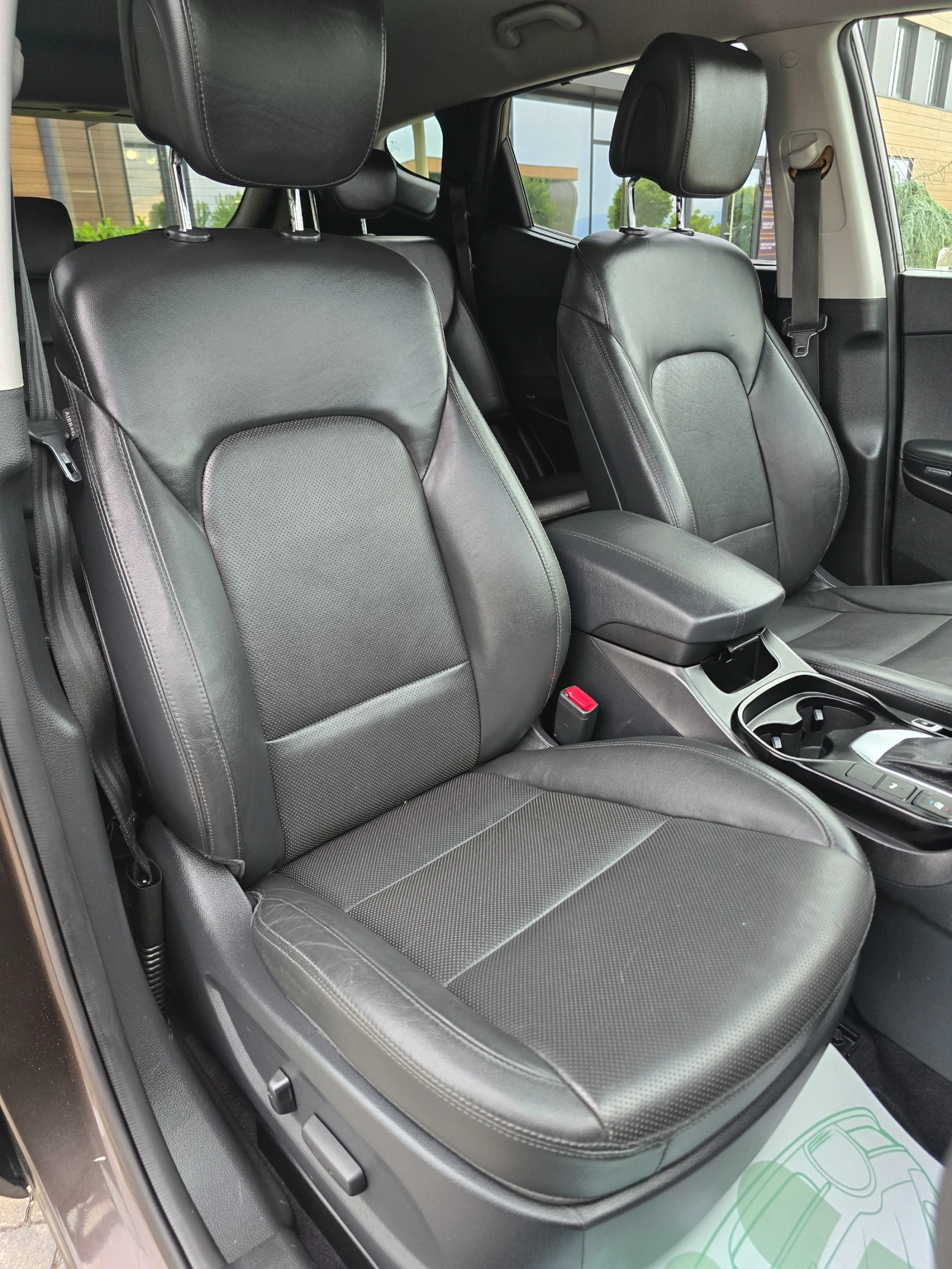 Hyundai Santa fe 2.2CRDi 4WD Facelift.Keyless.Distronic.FULL, снимка 14 - Автомобили и джипове - 54877257