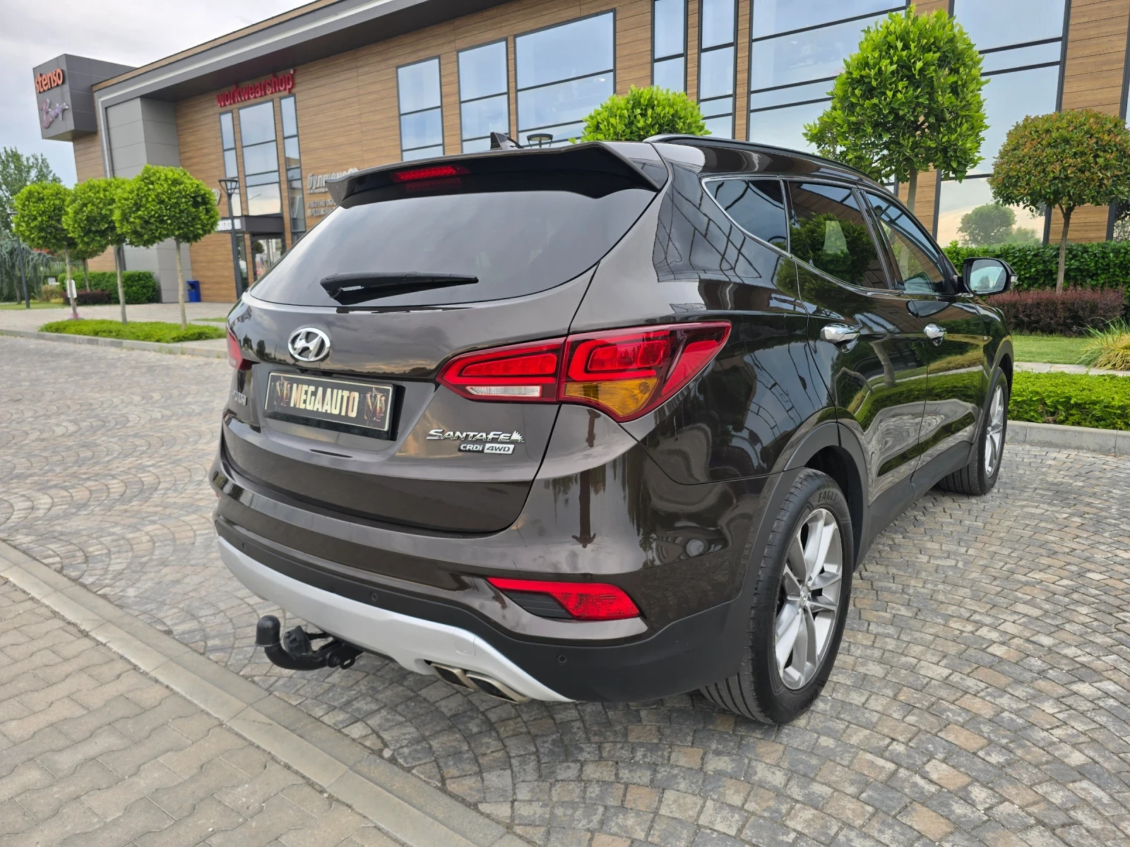 Hyundai Santa fe 2.2CRDi 4WD Facelift.Keyless.Distronic.FULL, снимка 5 - Автомобили и джипове - 54877257