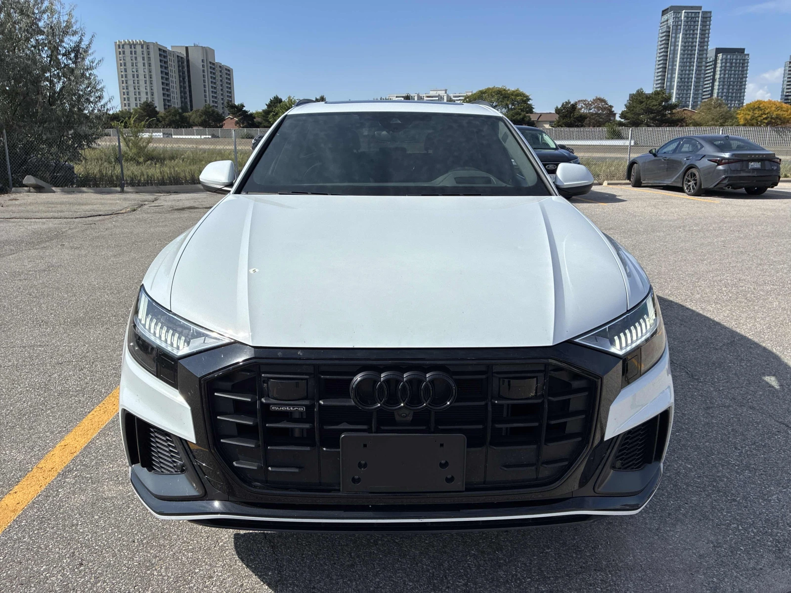 Audi Q8 Technik / 360 / Dis / HUD / B&O / Лизинг, снимка 6 - Автомобили и джипове - 56523745