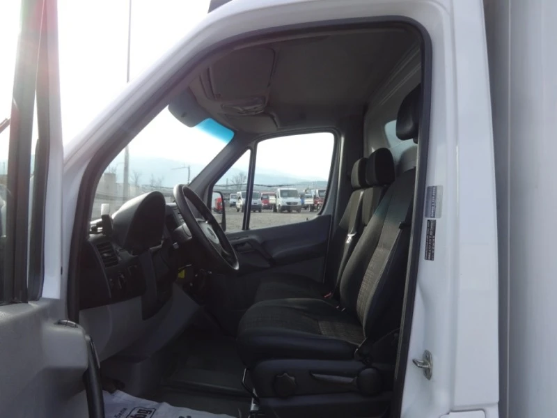 Mercedes-Benz Sprinter 316 БИТЕМПЕРАТУРЕН//, снимка 17 - Бусове и автобуси - 42876233