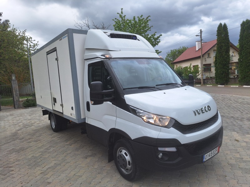 Iveco Daily 35-150* Хладилен* Б-категория, снимка 3 - Бусове и автобуси - 45334846