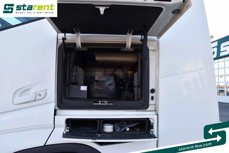 Volvo Fh SZM25111, снимка 12 - Камиони - 52388070