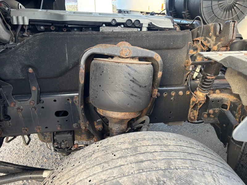 Man Tgs Хладилник, снимка 7 - Камиони - 52893151