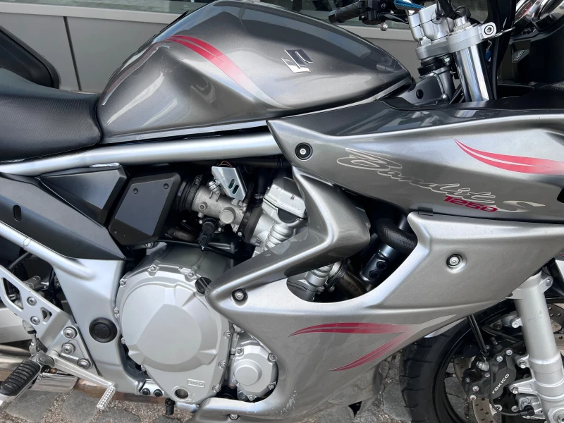 Suzuki Bandit 1250i, снимка 11 - Мотоциклети и мототехника - 51985644