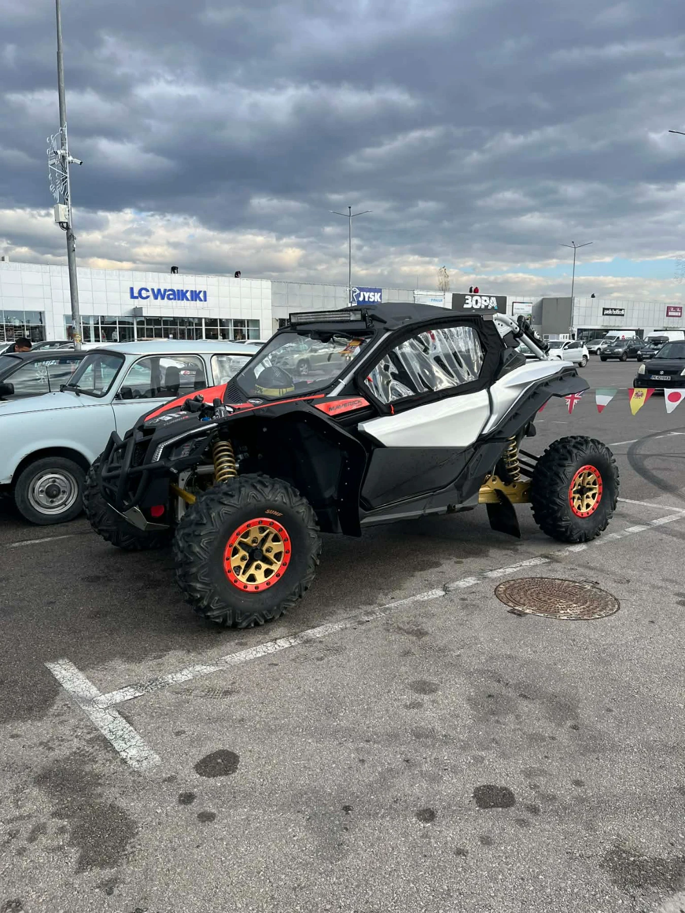 Can-Am Maverick X3 Maverick X3 X-RS Turbo RR, снимка 4 - Мотоциклети и мототехника - 53852345