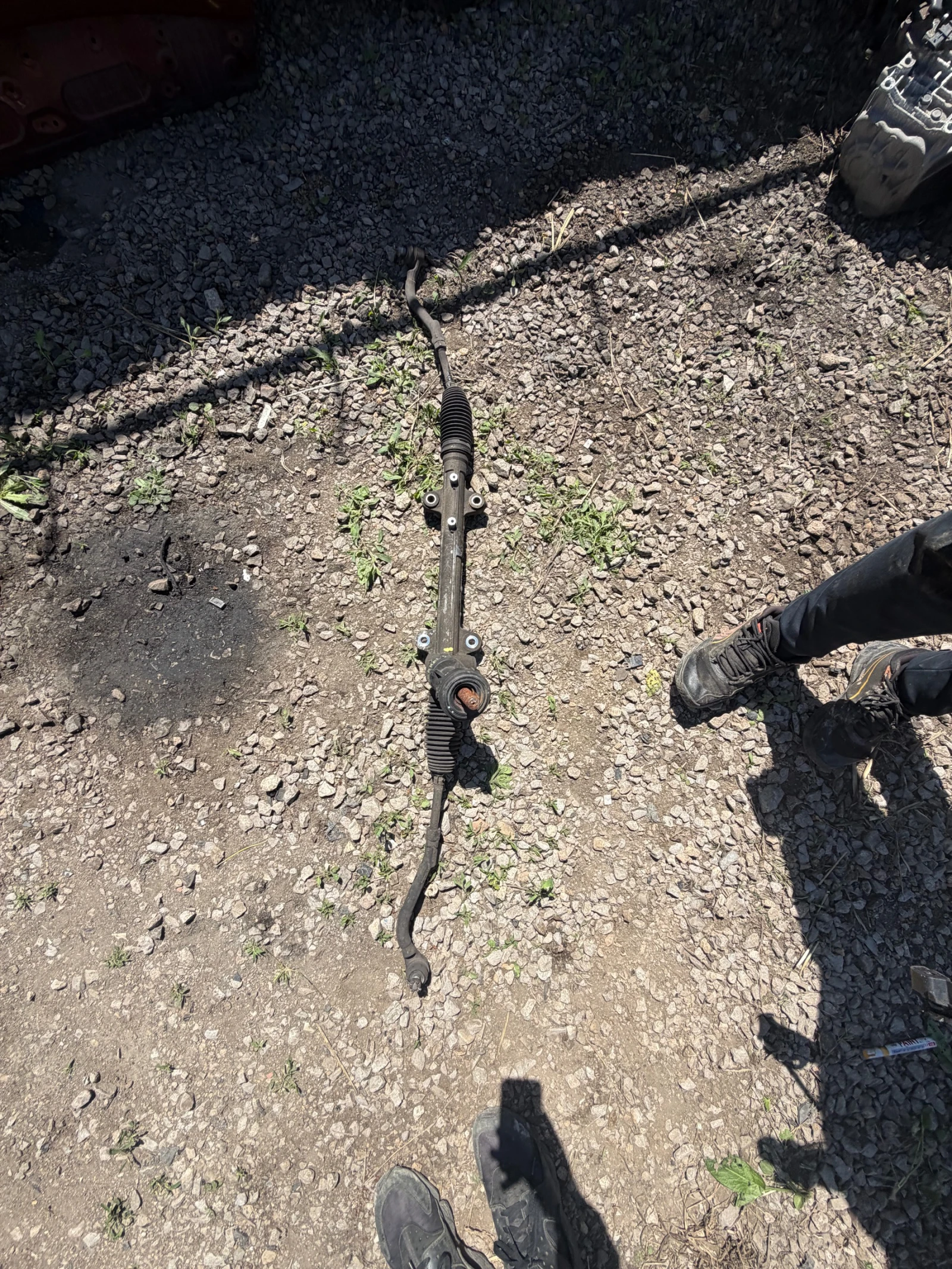 Kia Carens 2014г рейка 56500-А4000, снимка 4 - Части - 54346279