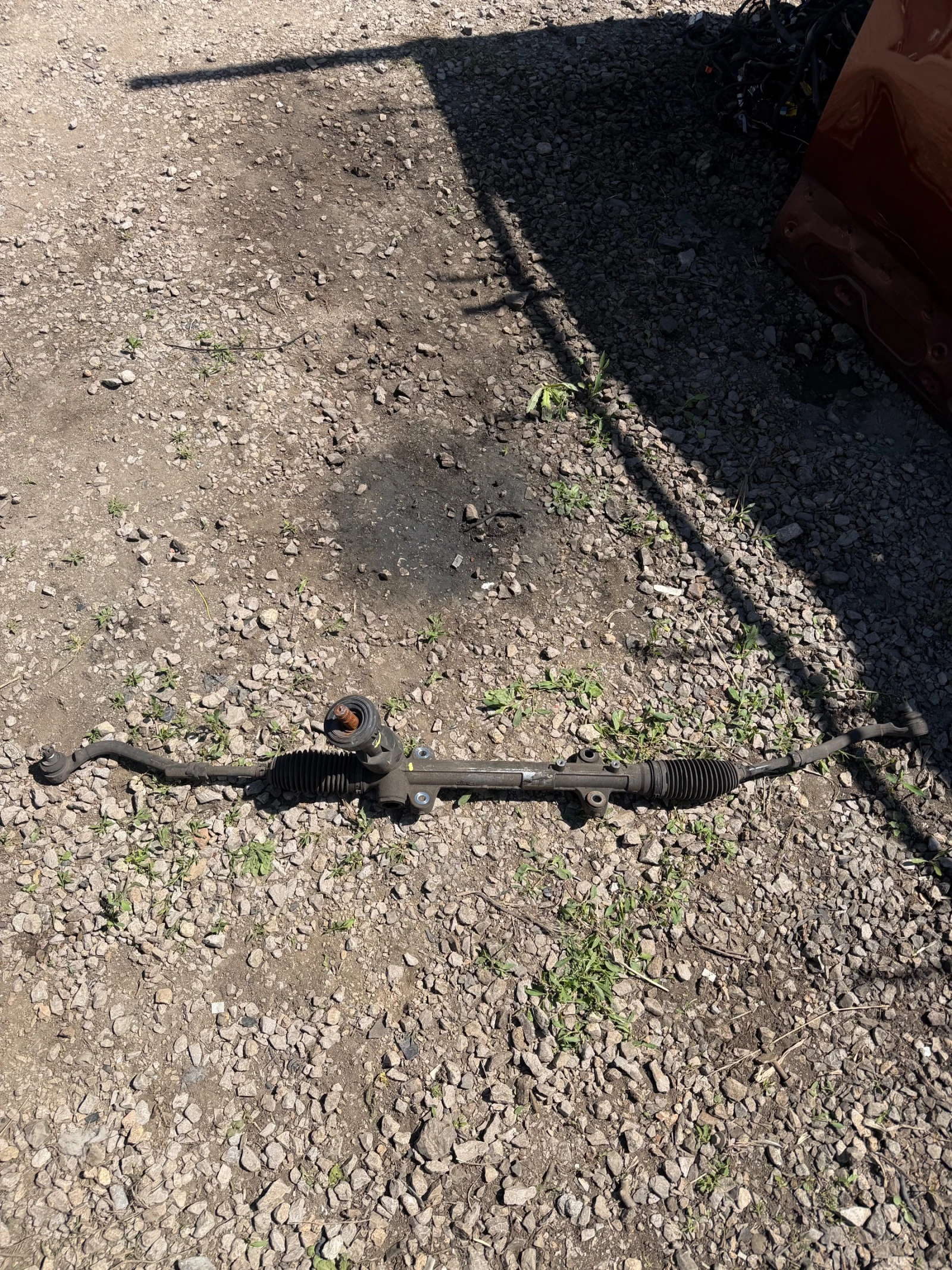 Kia Carens 2014г рейка 56500-А4000, снимка 2 - Части - 54346279