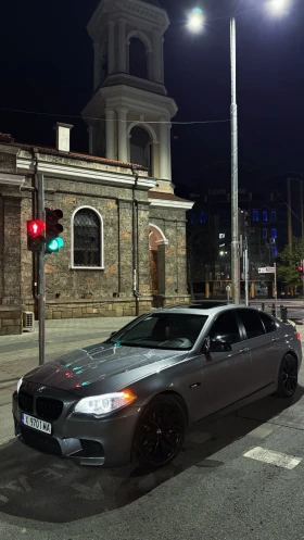 BMW 530 M5 ПАКЕТ//Luxury edition//КАСКО 1 год., снимка 2