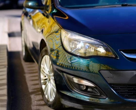 Opel Astra J Sedan 1.6 CDTI, снимка 5