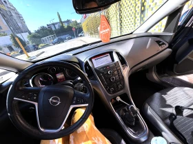 Opel Astra J Sedan 1.6 CDTI, снимка 15