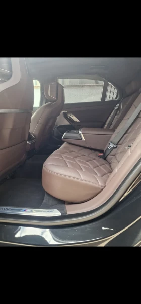 BMW i7 Xdrive 60/M Sport/ Individual | Mobile.bg    14