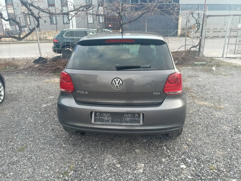 VW Polo 1.6TDI, снимка 4 - Автомобили и джипове - 49316926