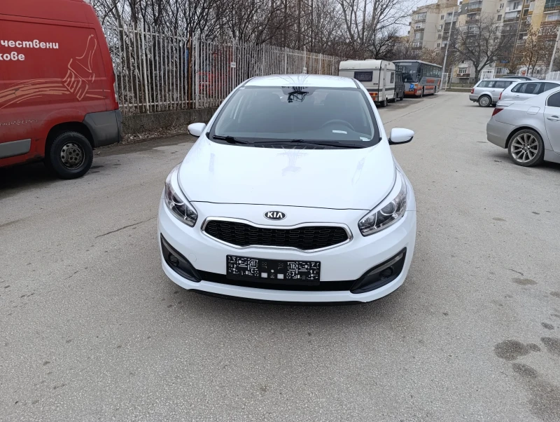 Kia Ceed 1.4crdi, снимка 1 - Автомобили и джипове - 49522949