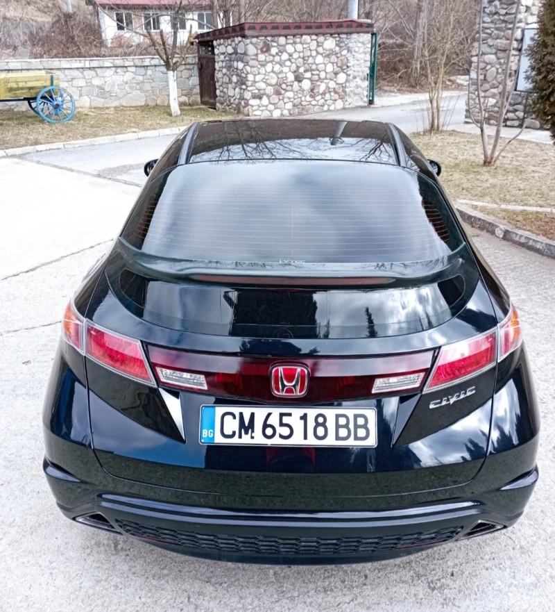 Honda Civic 1.8 i-vtec sport, снимка 5 - Автомобили и джипове - 49570145