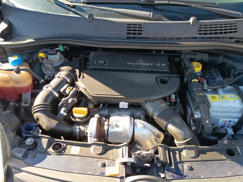 Fiat Panda 1.3 m-jet 4x4, снимка 13 - Автомобили и джипове - 50352033