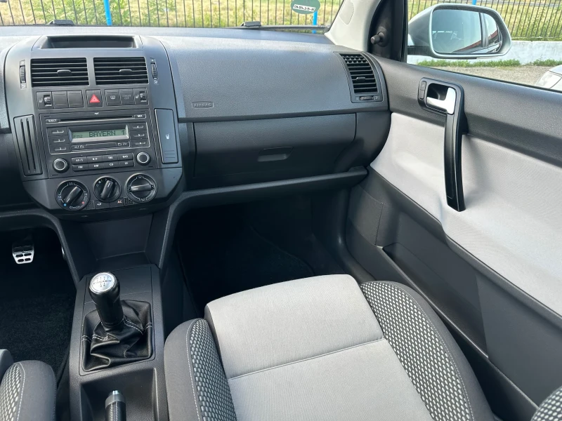 VW Polo 1.4 Cross, снимка 10 - Автомобили и джипове - 51109167