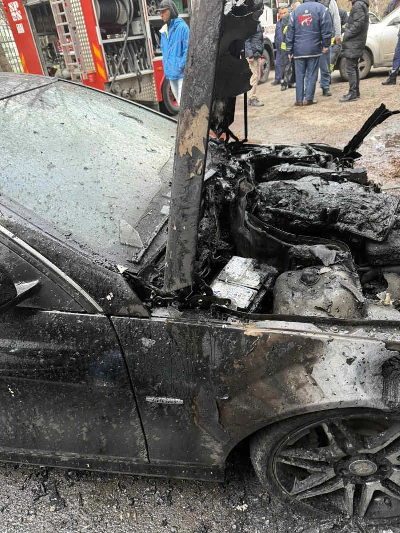 Mercedes-Benz C 250 1.8i тип мотор 271860, снимка 2 - Автомобили и джипове - 51194366