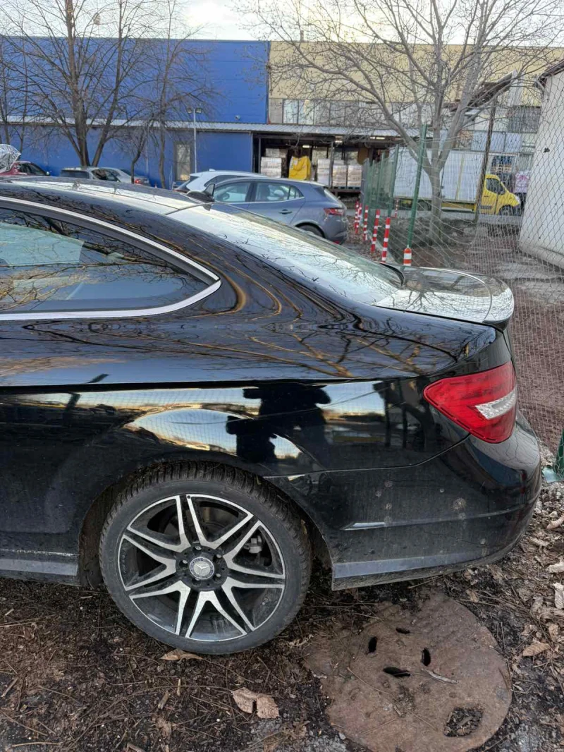 Mercedes-Benz C 250 1.8i тип мотор 271860, снимка 5 - Автомобили и джипове - 51194366