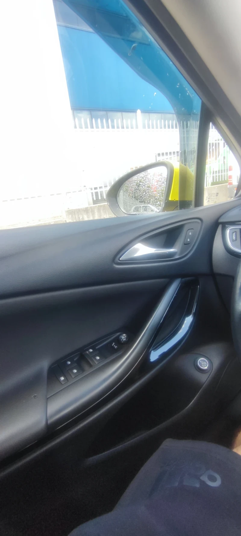 Opel Astra, снимка 10 - Автомобили и джипове - 52374146