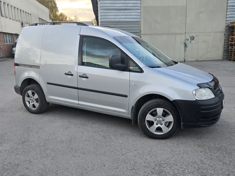VW Caddy 2.0 EcoFuel, снимка 2 - Автомобили и джипове - 52683335