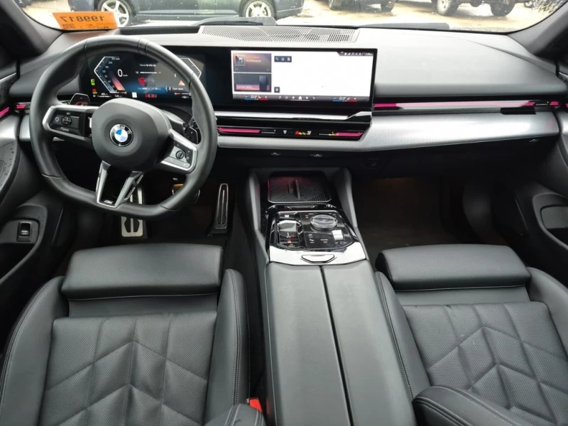 BMW 530 * 530I XDRIVE * CARFAX * БЕЗ ПЪРВОНАЧАЛНА ВНОСКА, снимка 10 - Автомобили и джипове - 52659736