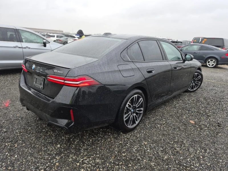 BMW 530 * 530I XDRIVE * CARFAX * БЕЗ ПЪРВОНАЧАЛНА ВНОСКА, снимка 3 - Автомобили и джипове - 52659736
