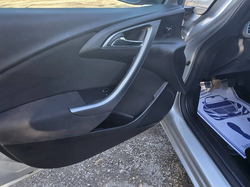 Opel Astra КОЛЕДНА ПРОМОЦИЯ/1.6cdti/FACE/ПЕРФЕКТЕН, снимка 7 - Автомобили и джипове - 52801145